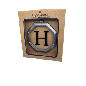 Regent Square Metal & Plexiglass 3x3.5 Octagonal Ornament Black Monogram ’H’